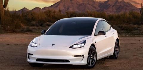Tesla Model 3 2023