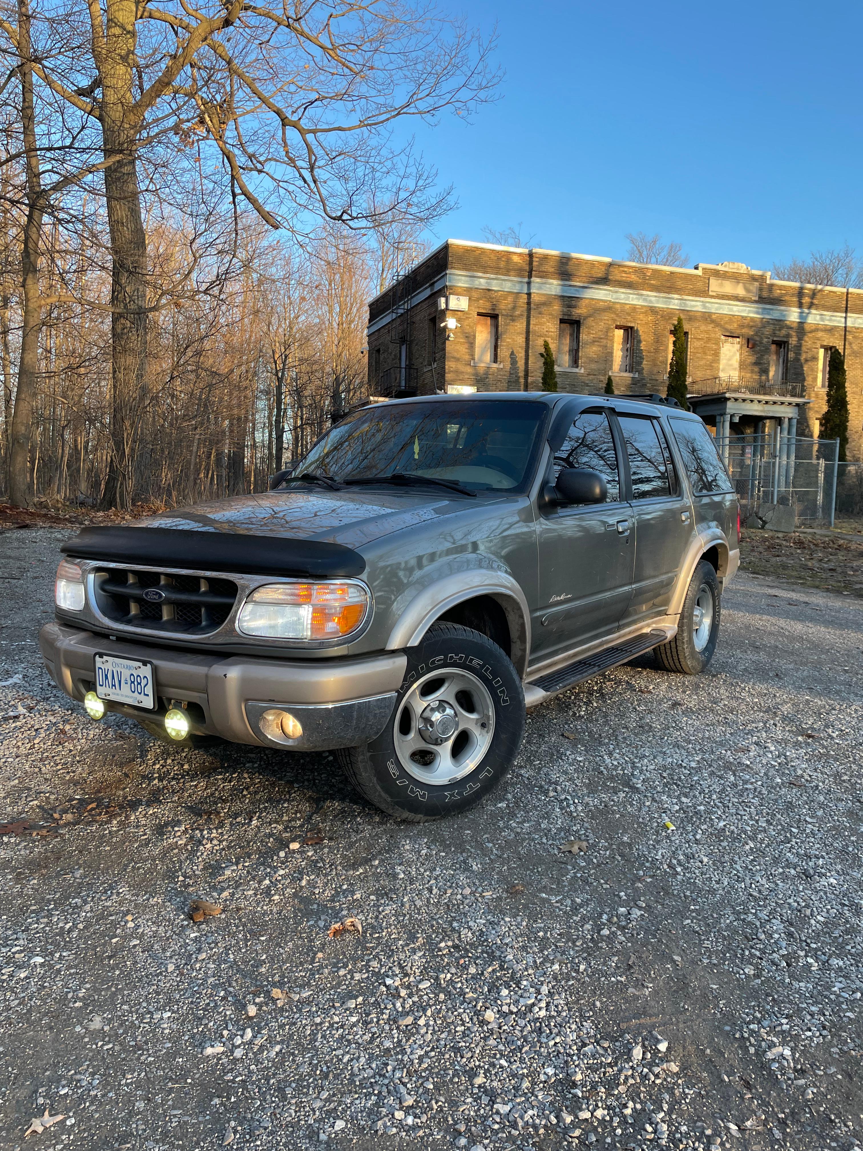 Ford Explorer 1999 à Burlington, ON