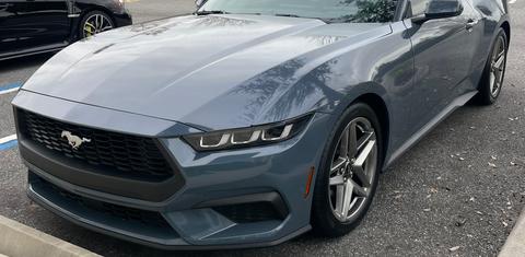 Ford Mustang 2024