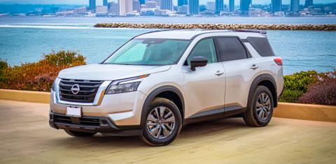 Nissan Pathfinder 2024