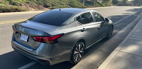 Nissan Altima 2022
