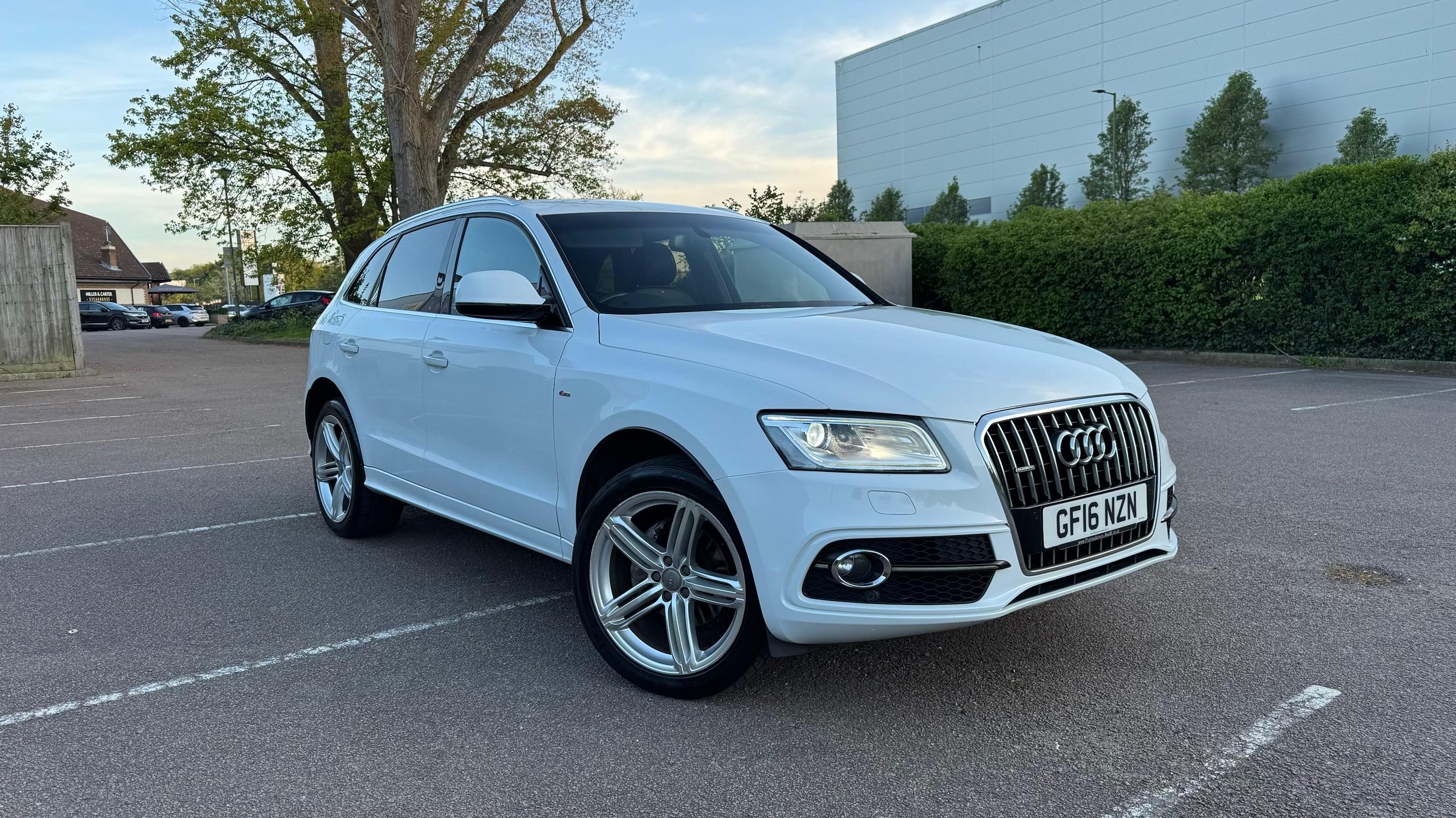 Audi Q5 2016 in Stevenage