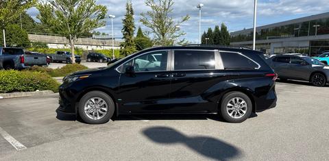 Toyota Sienna 2026