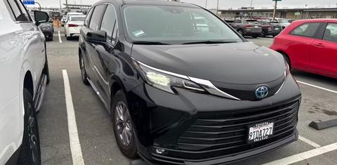 Toyota Sienna 2025