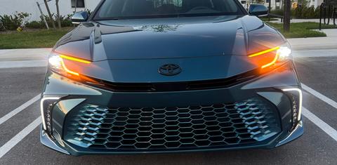 Toyota Camry Hybrid 2025