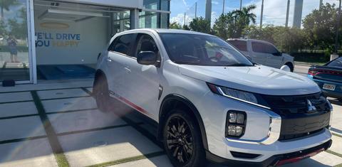 Mitsubishi Outlander Sport 2023