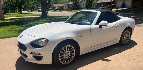 FIAT 124 Spider 2018