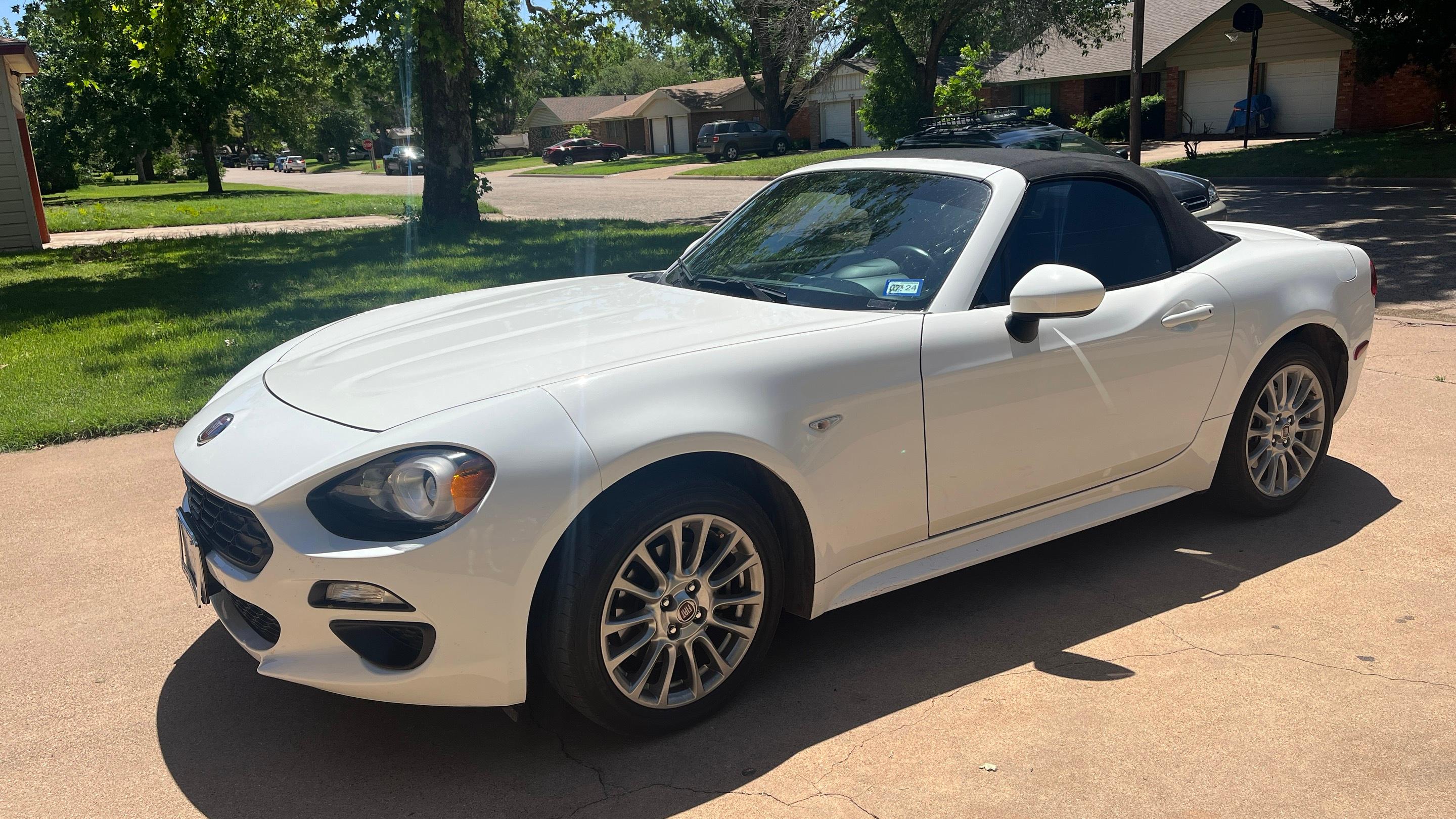FIAT 124 Spider 2018 in Abilene, TX