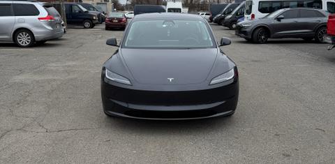 Tesla Model 3 2024