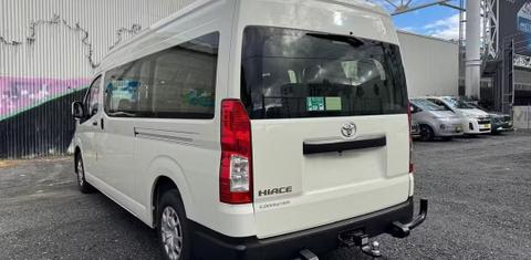 Toyota HIACE 2022