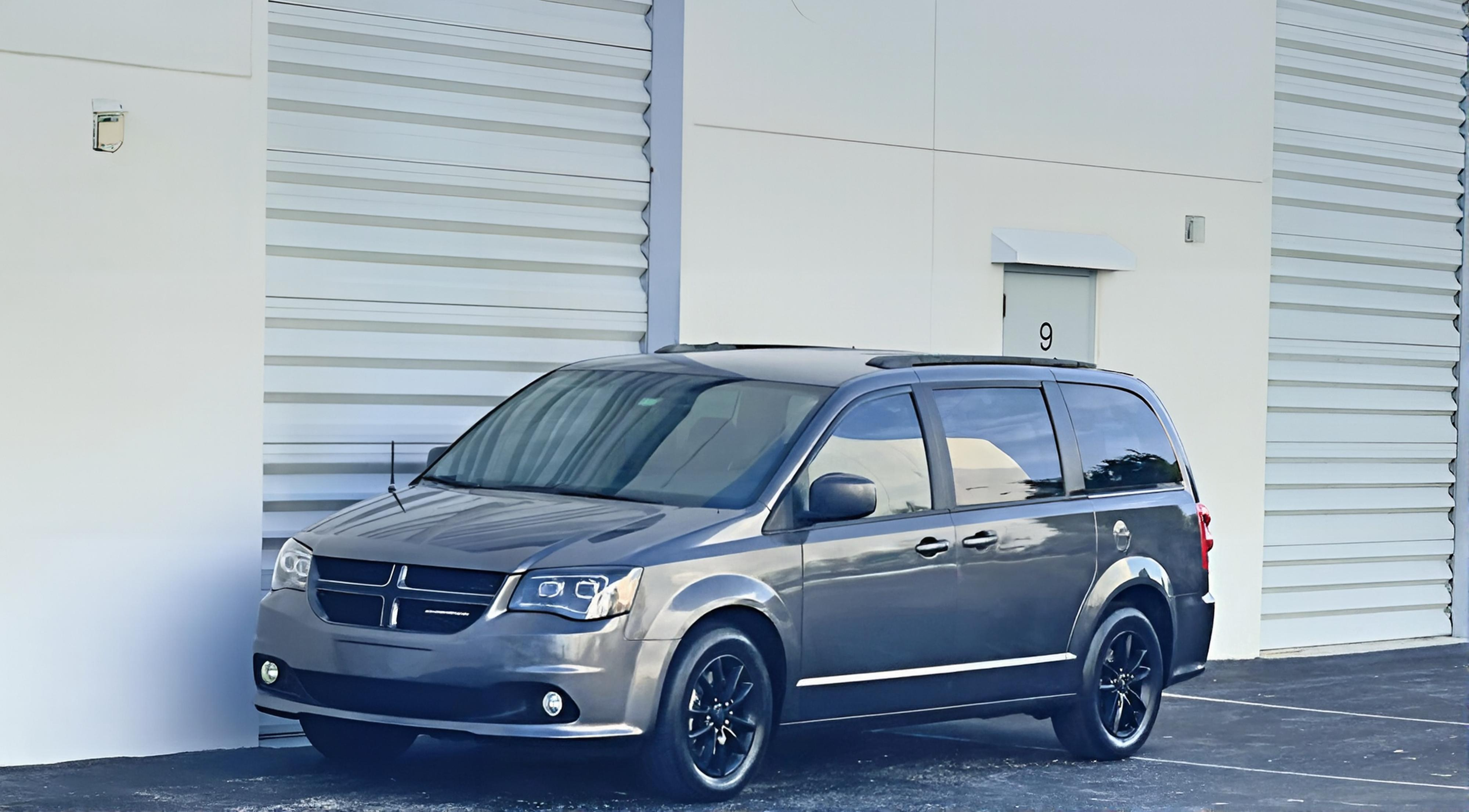Dodge Grand Caravan 2018 in Delray Beach, FL