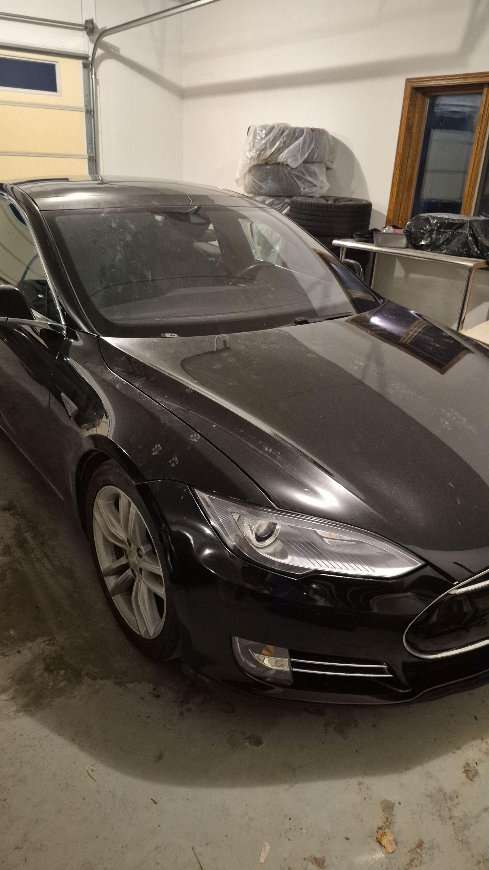 Tesla Model S 2015 in Lincoln, NE