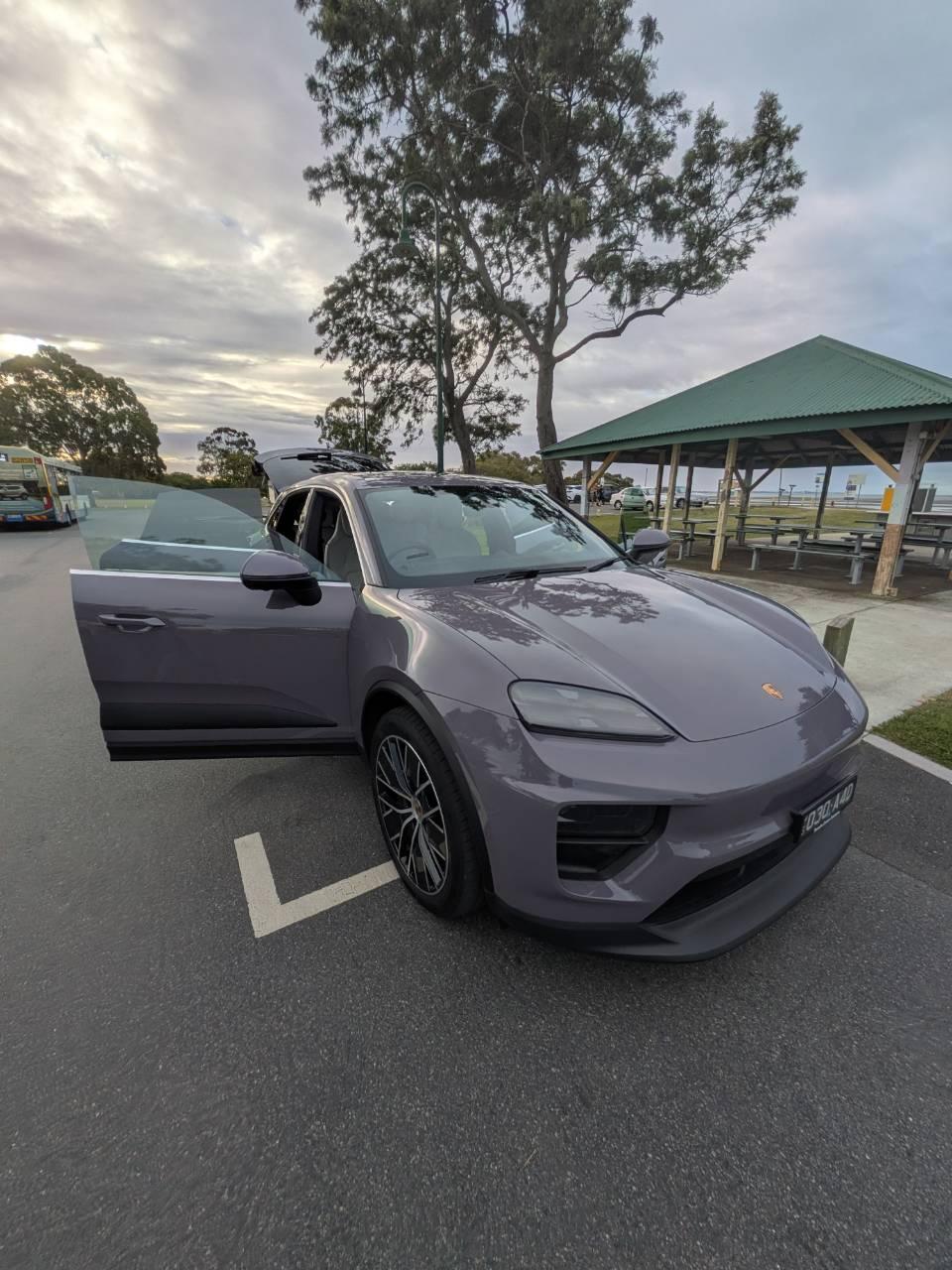 Porsche MACAN 2025 in Toowong