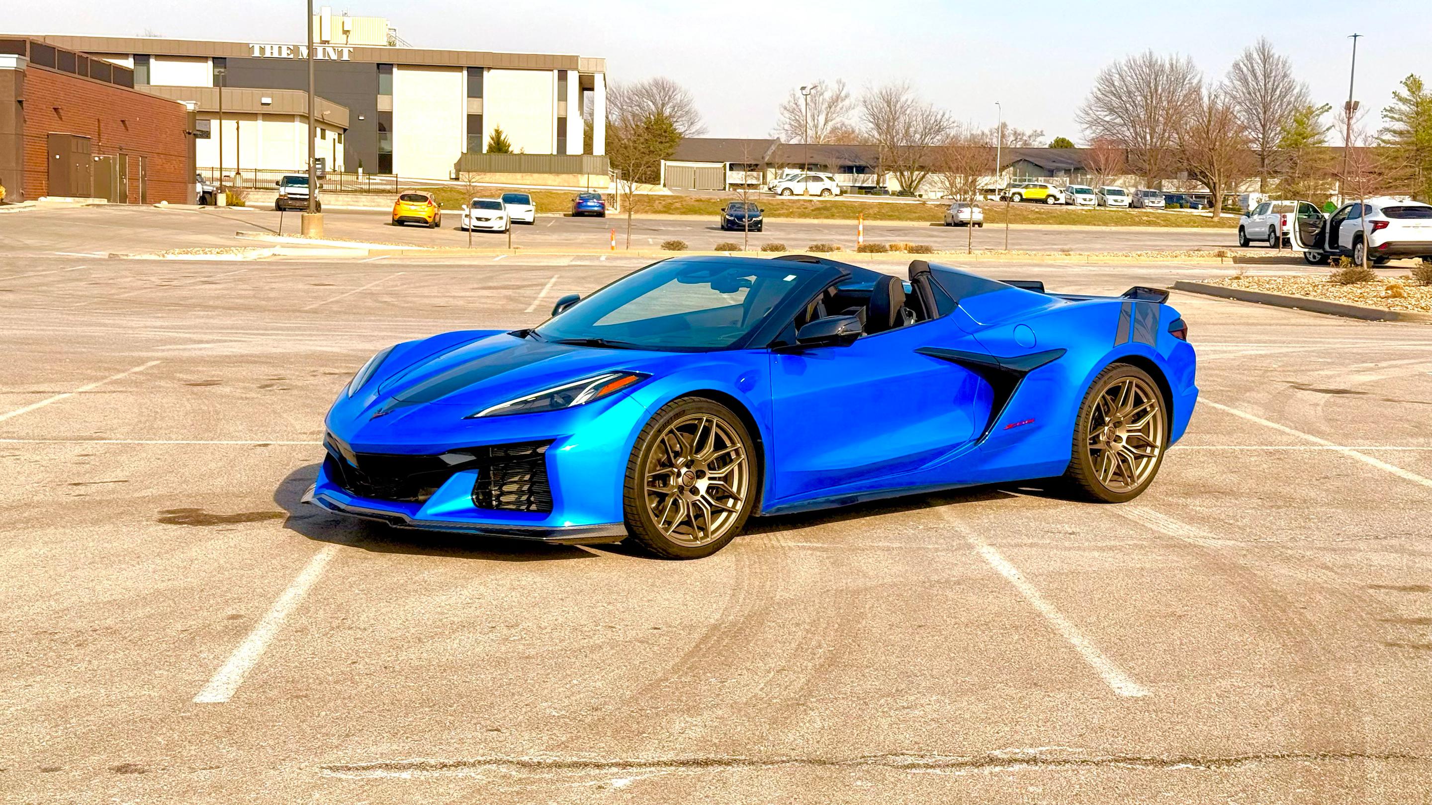 Chevrolet Corvette 2024 in Lenexa, KS