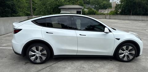 Tesla Model Y 2020