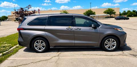 Toyota Sienna 2023