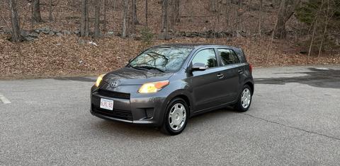 Scion xD 2014