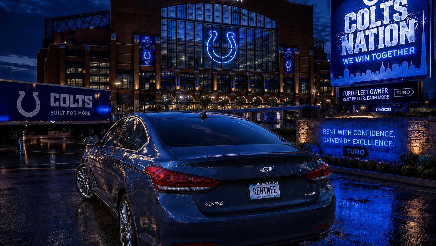Hyundai Genesis 2015 in Greenwood, IN