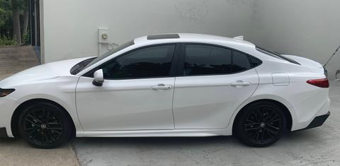 Toyota Camry Hybrid 2025