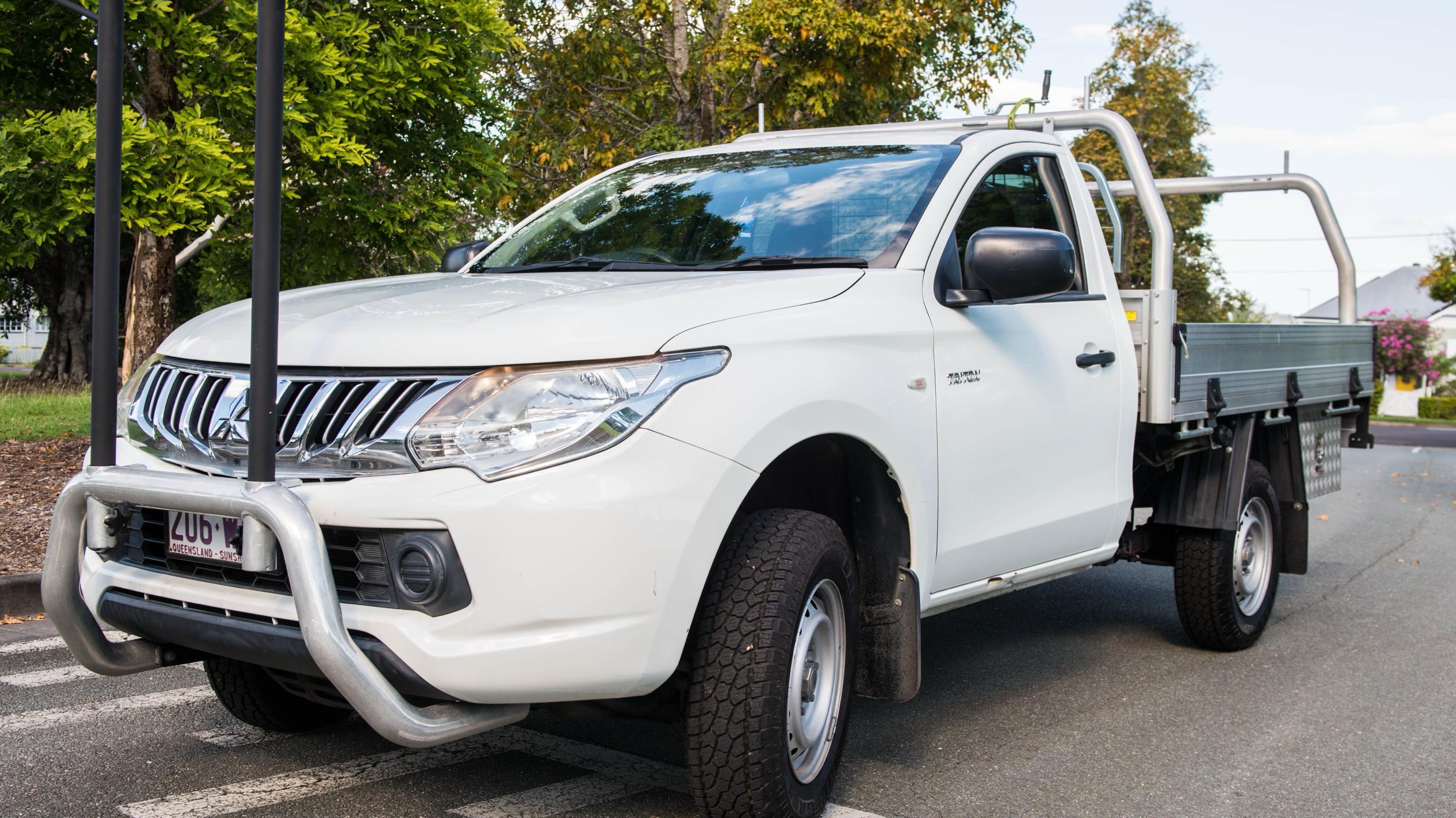 Mitsubishi TRITON 2015 in Newtown