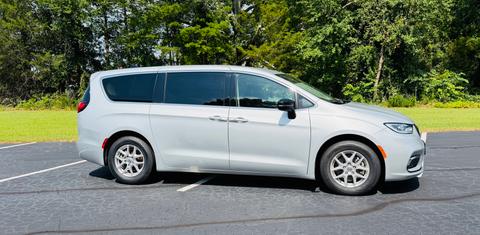 Chrysler Pacifica 2024