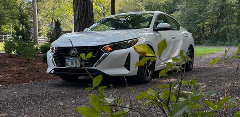 Nissan Sentra 2024