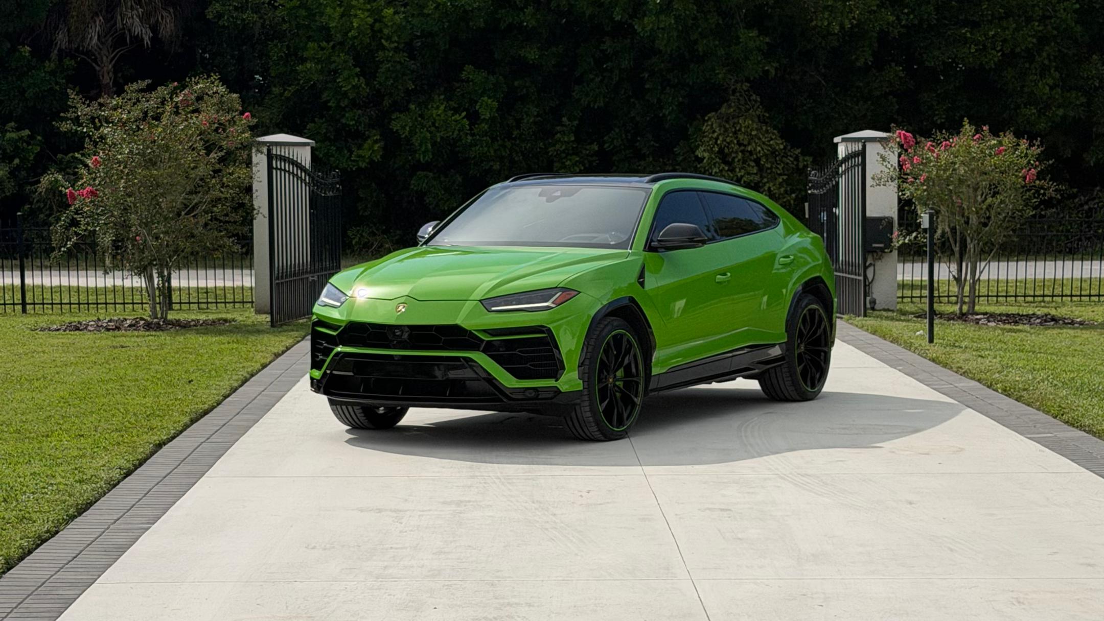 Lamborghini Urus 2021 in Palmetto, FL
