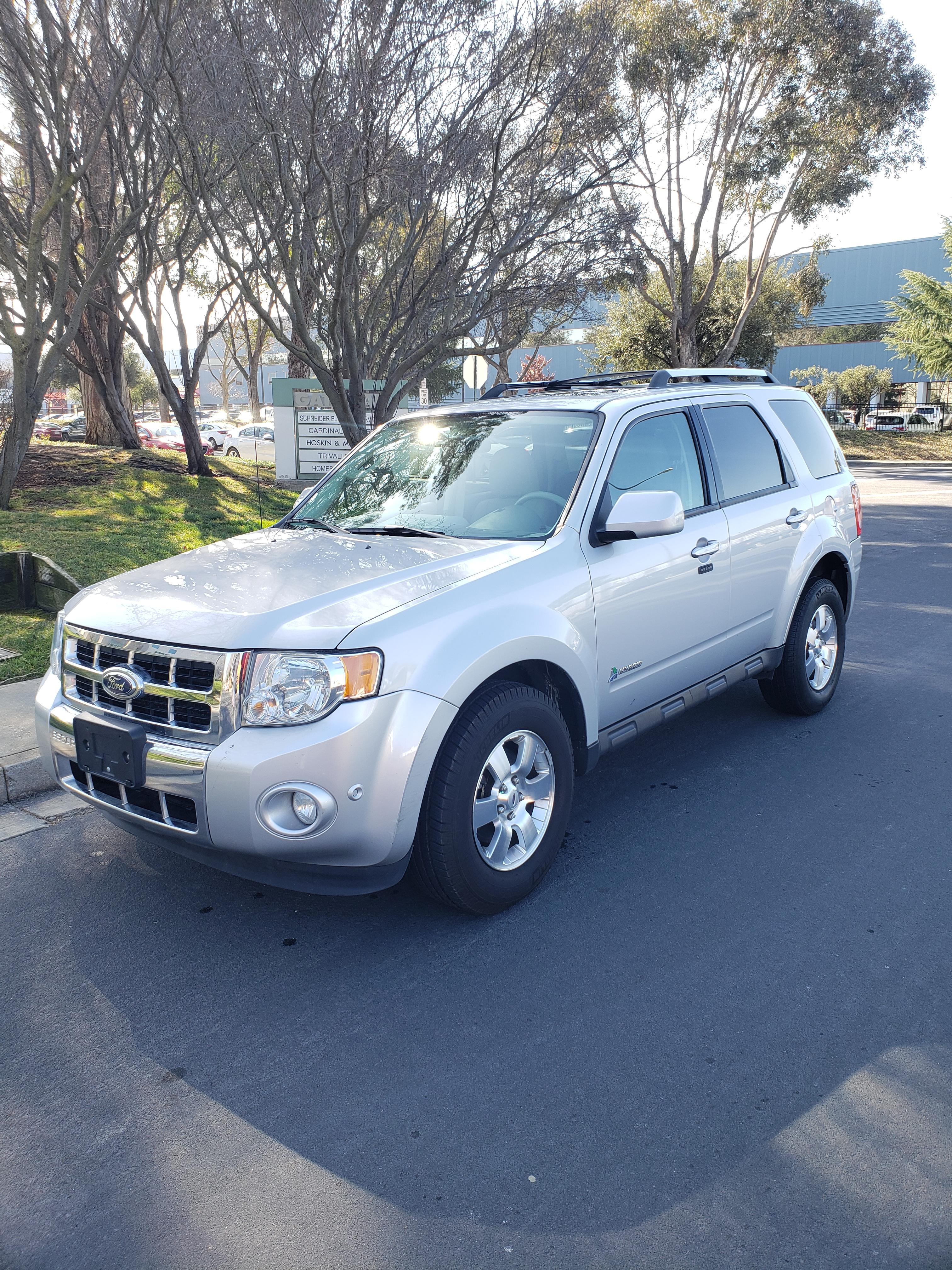 Ford Escape Hybrid 2012 in 