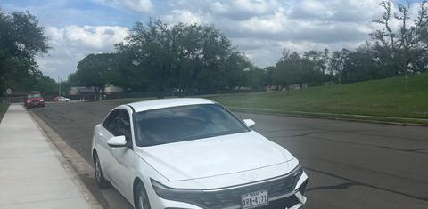 Hyundai Elantra 2026