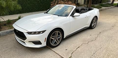 Ford Mustang 2024