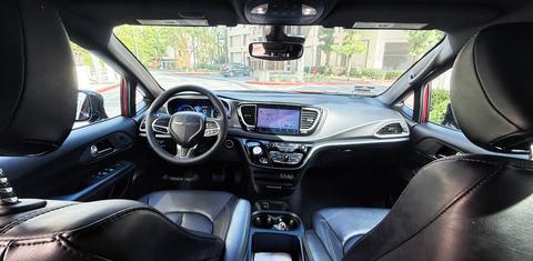 Chrysler Pacifica 2025