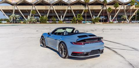 Porsche 911 2023