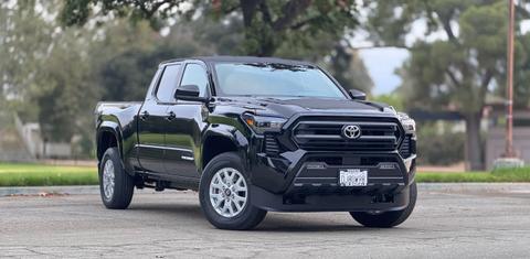 Toyota Tacoma 2024