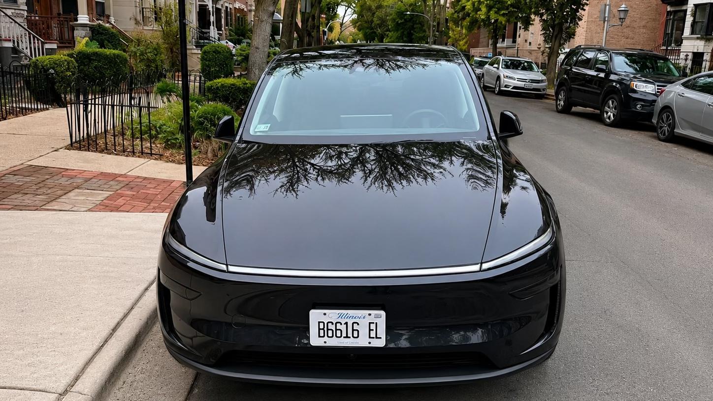 Tesla Model Y 2026 in 