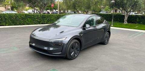 Tesla Model Y 2026