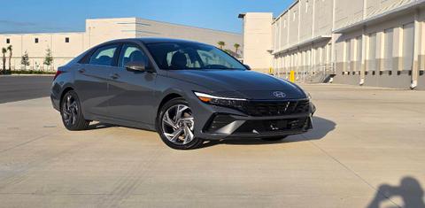 Hyundai Elantra 2026