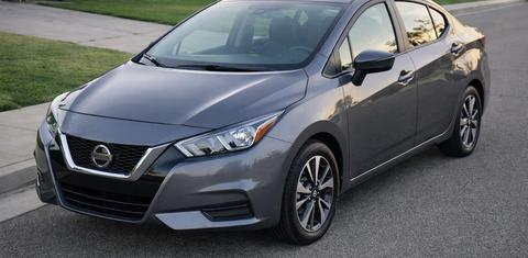 Nissan Versa 2020