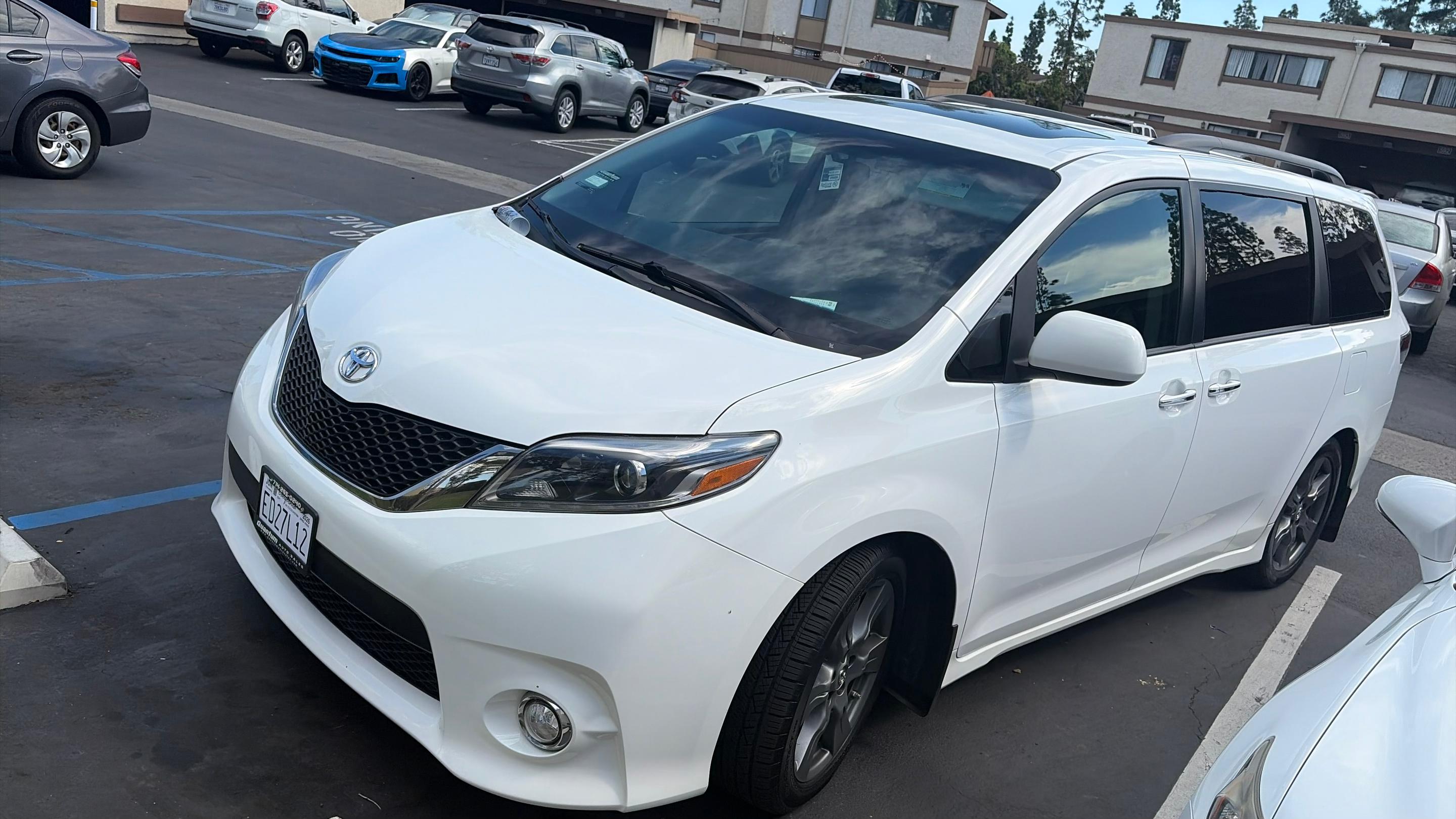 Toyota Sienna 2017 in 