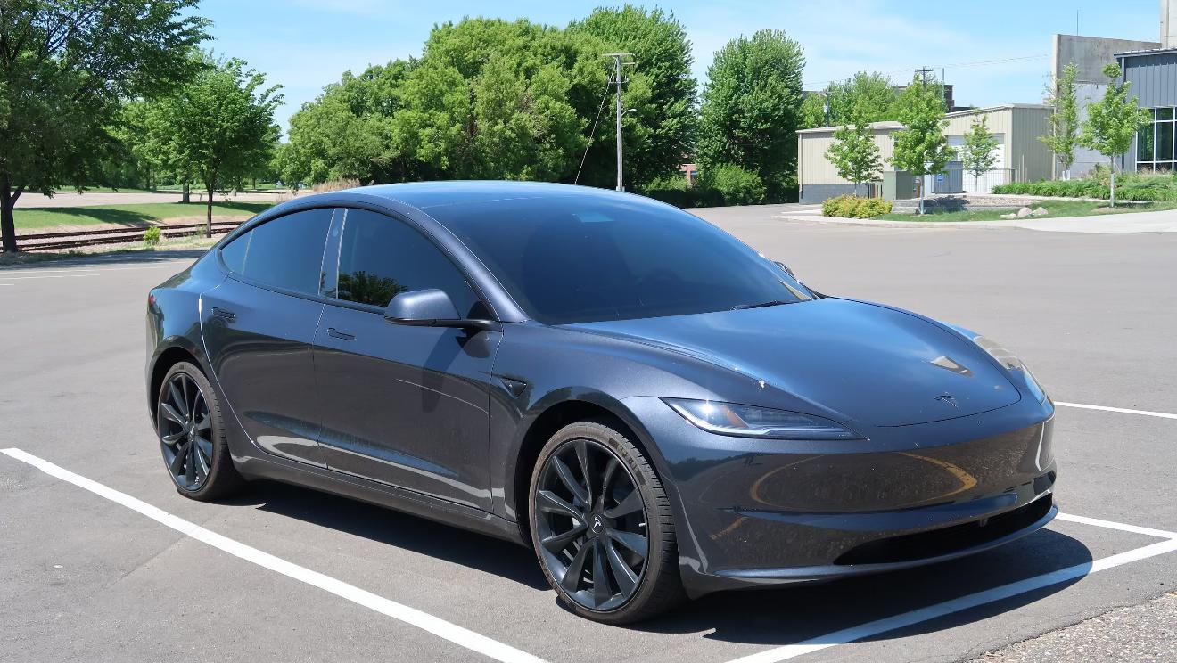 Tesla Model 3 2026 in Minneapolis, MN