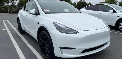 Tesla Model Y 2023