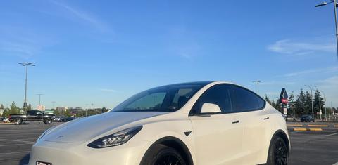 Tesla Model Y 2021