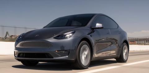 Tesla Model Y 2025
