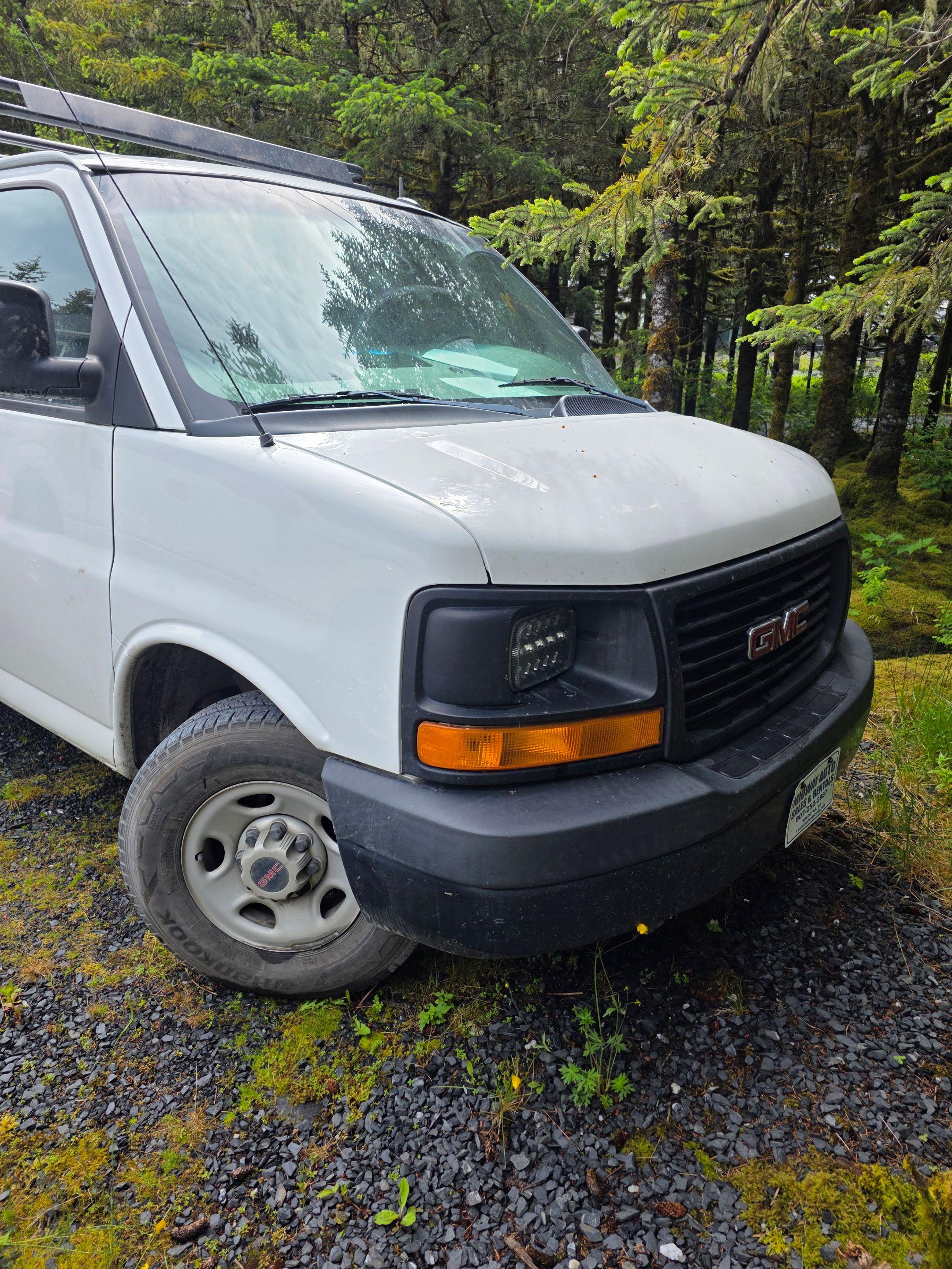 GMC Savana 2014 in Kodiak, AK