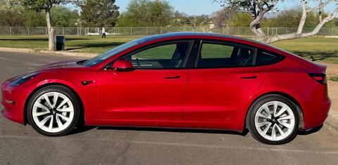 Tesla Model 3 2022