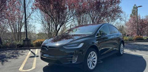 Tesla Model X 2020