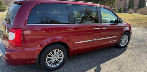 Chrysler Town & Country 2015
