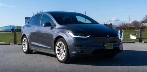 Tesla Model X 2019