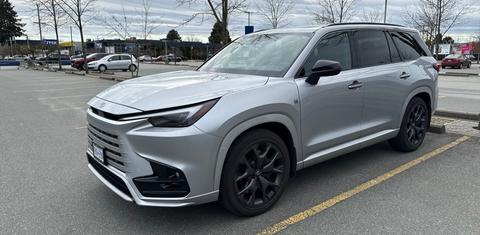 Lexus TX 2025