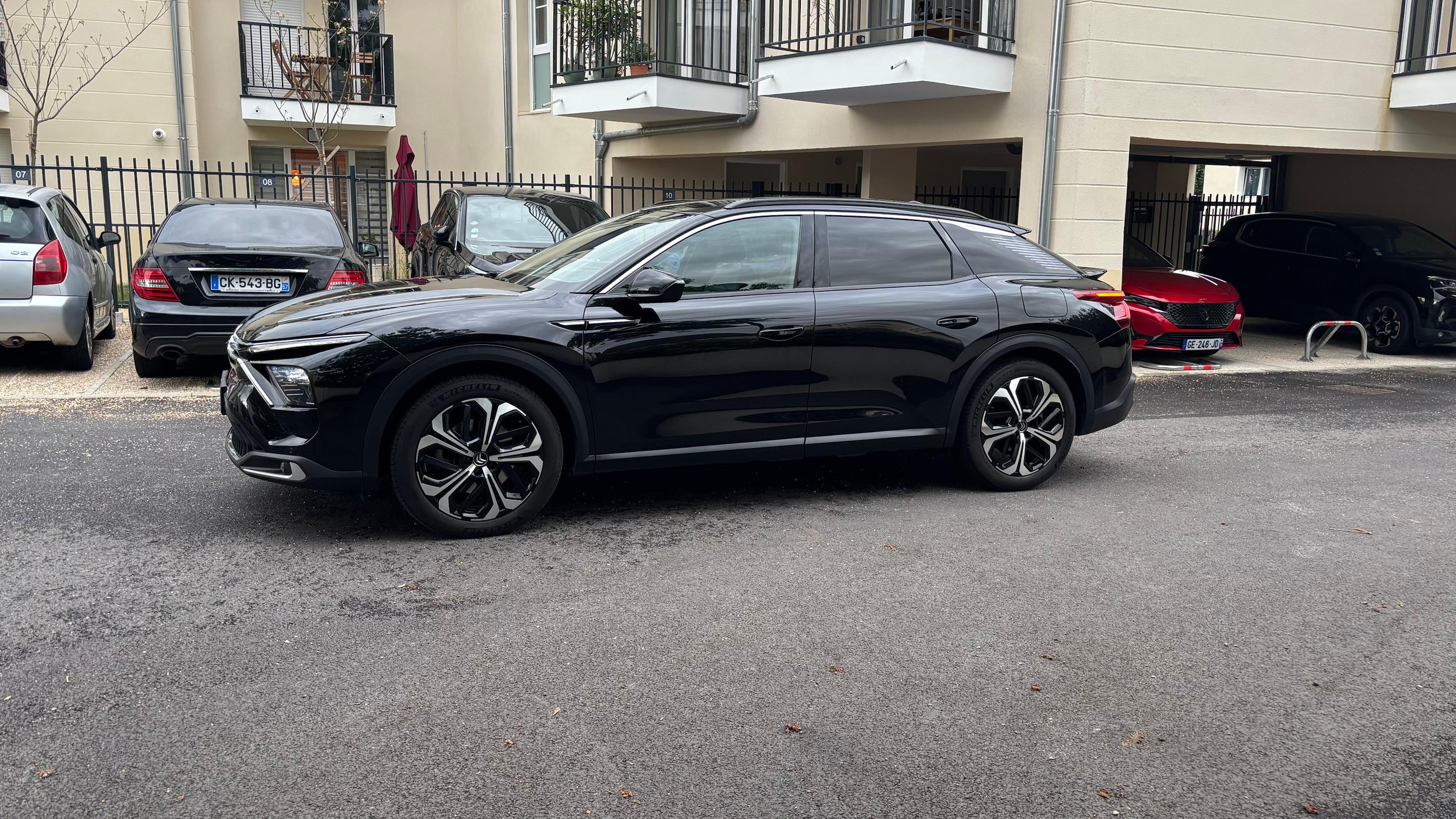 Citroen C5 X 2023 à Voisins-le-Bretonneux