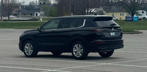 Mitsubishi Outlander 2026